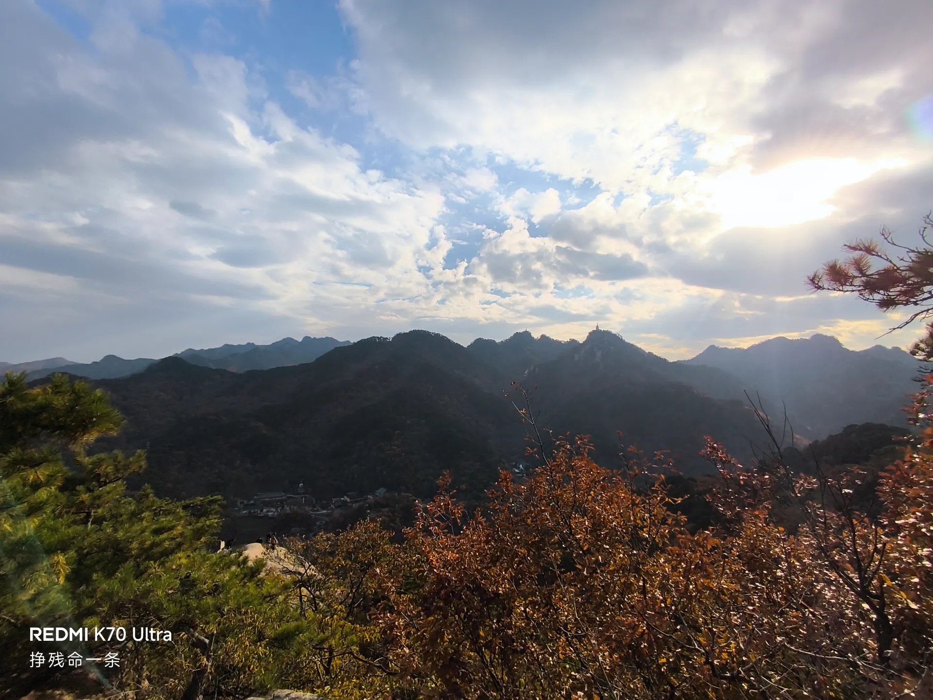 山上还是挺漂亮的