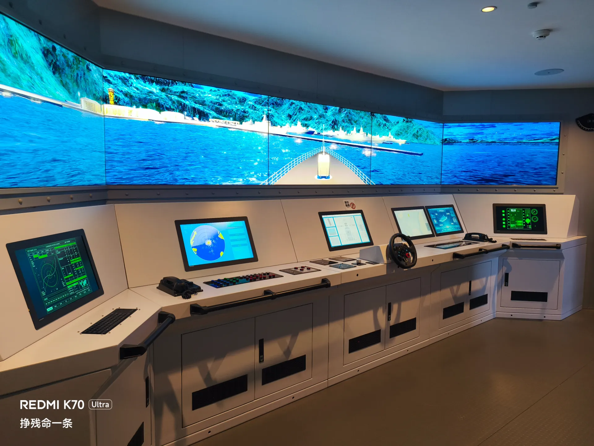 发现了华点，居然放了个罗技G29